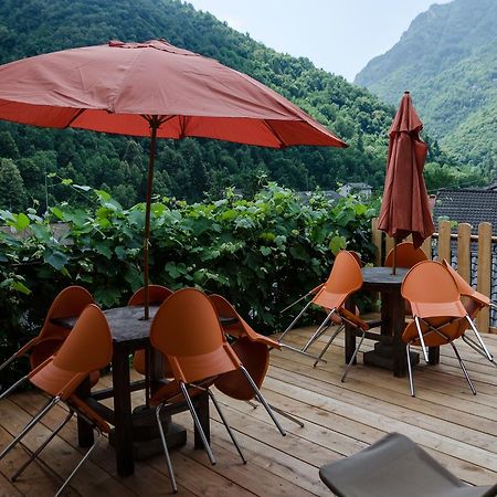 Albergo La Pace Pradleves Exterior foto