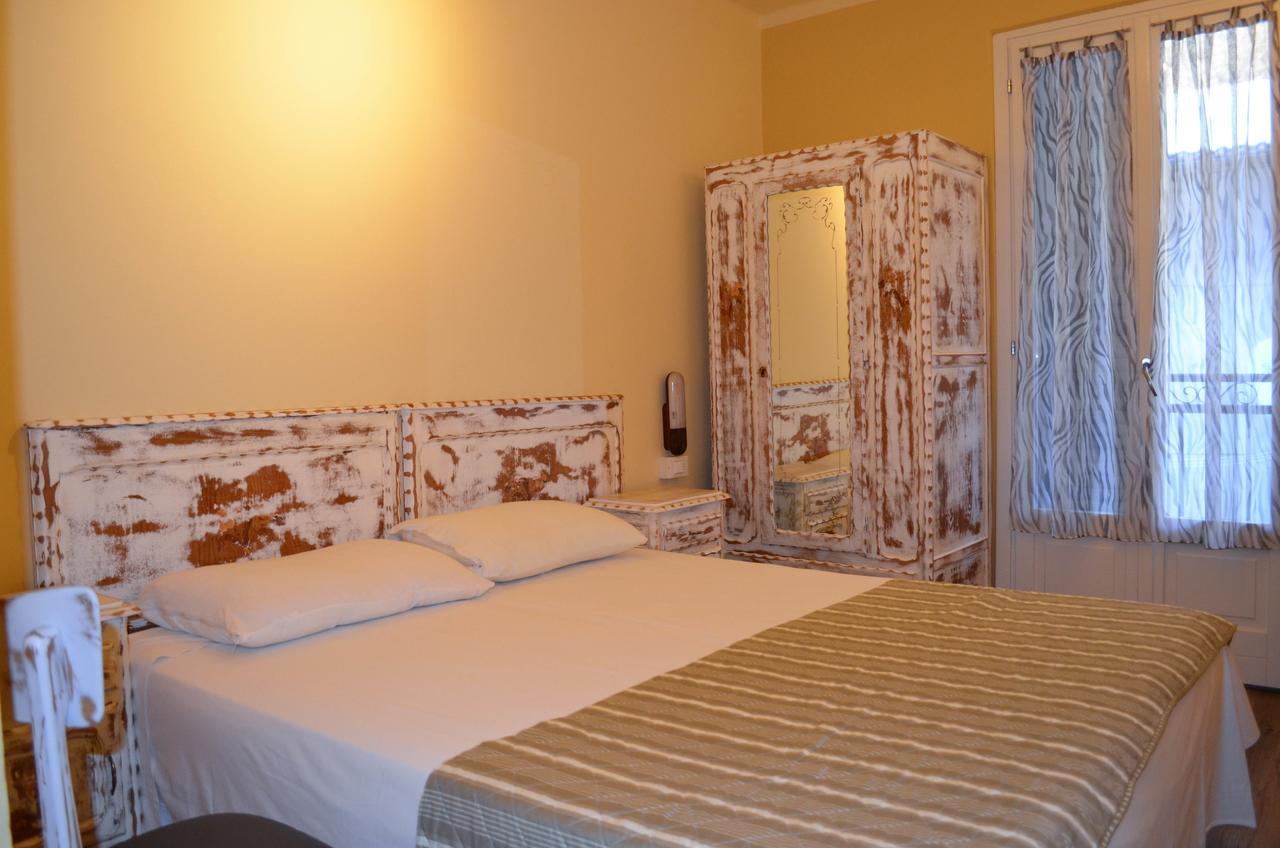 Albergo La Pace Pradleves Exterior foto